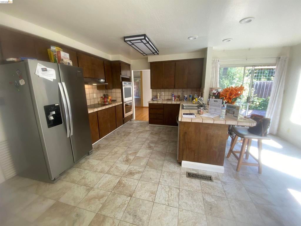 2206 Seacliff Dr