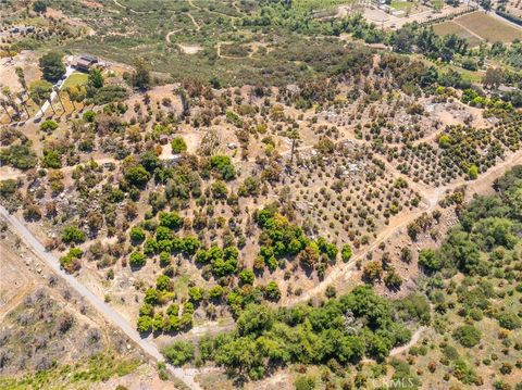 0 Las Palmeras drive Temecula CA 92590