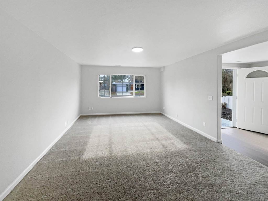 258 258 Los Altos Pl