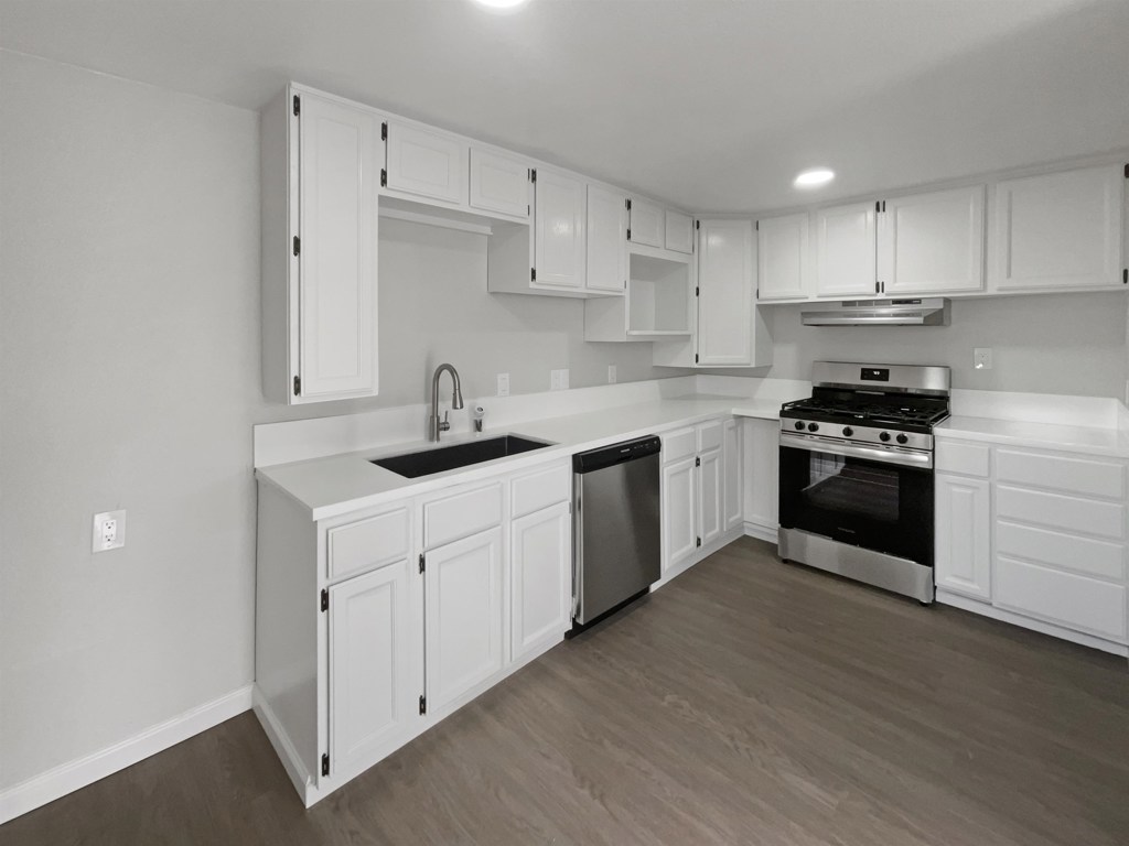 258 258 Los Altos Pl