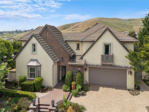 Photo of 5 Cambridge Road, Ladera Ranch, CA 92694 (MLS # OC26068430)