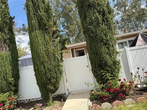 25779 Via Lomas Unit 170, Laguna Hills, CA 92653 - MLS#: OC25109781