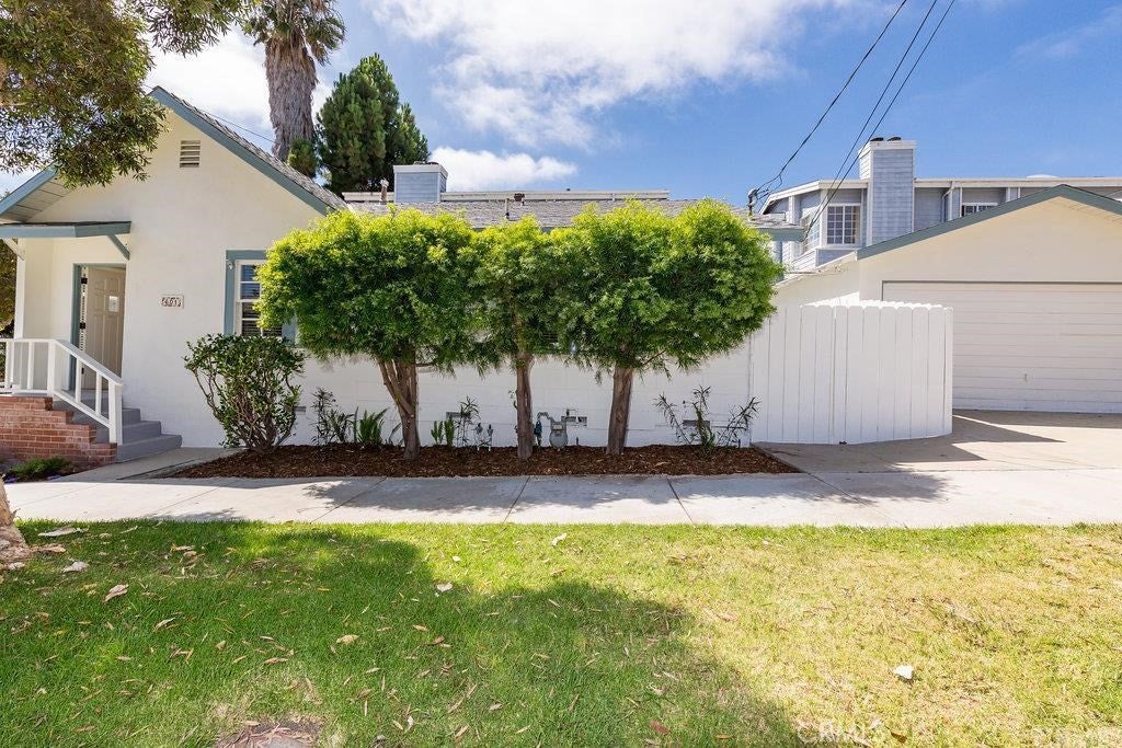 601 Carnelian