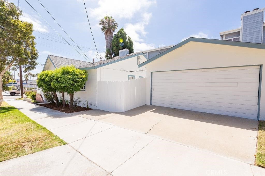 601 Carnelian