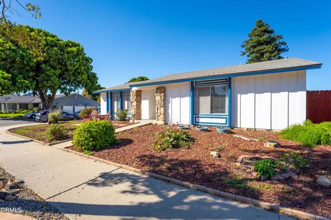 Photo of 2101 Rhonda Street, Oxnard, CA 93036 (MLS # V1-32985) Photo of 2101 Rhonda Street, Oxnard, CA 93036 (MLS # V1-32985)