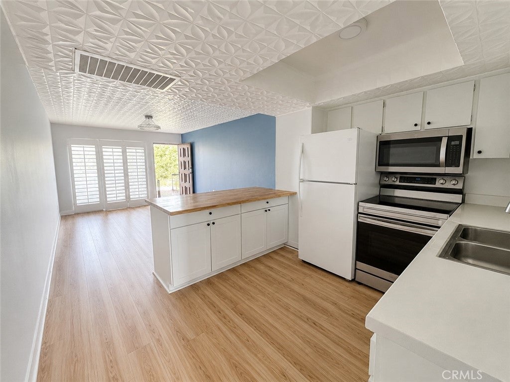 64275 Spyglass 50