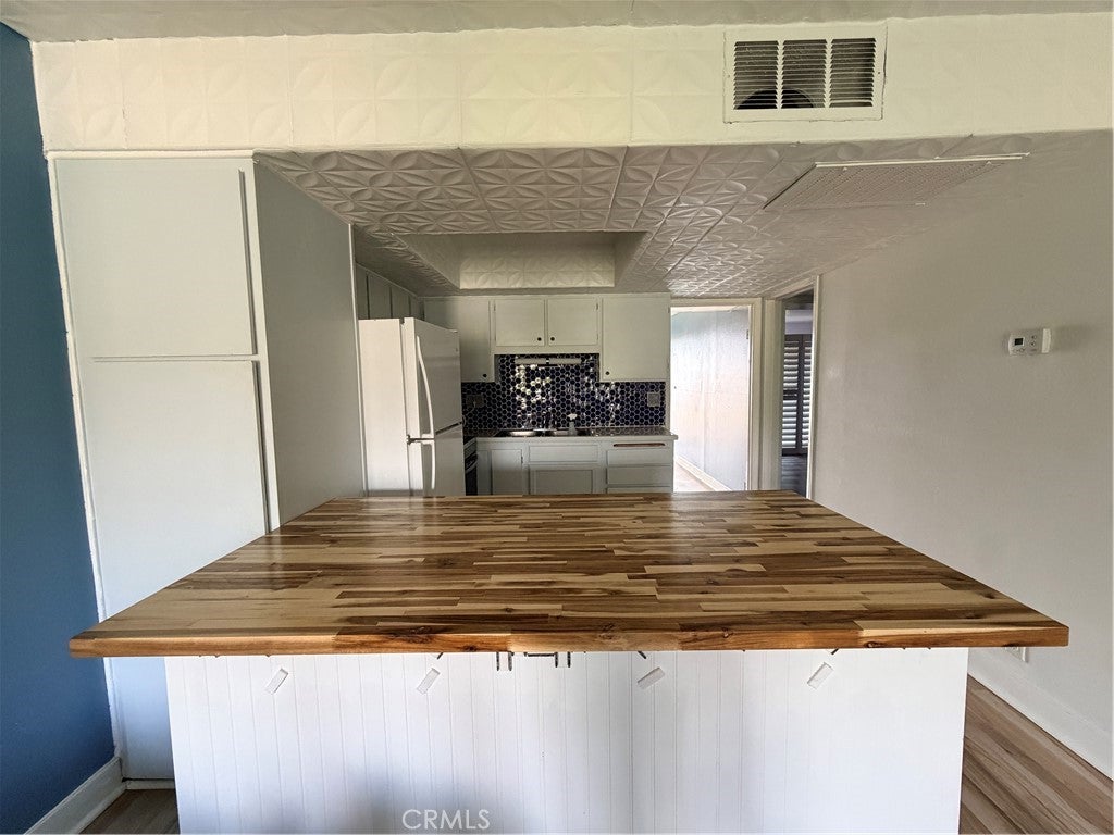 64275 Spyglass 50