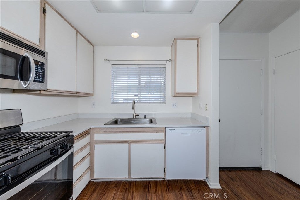 30902 Clubhouse 25H, Laguna Niguel CA 92677 - Photo 6