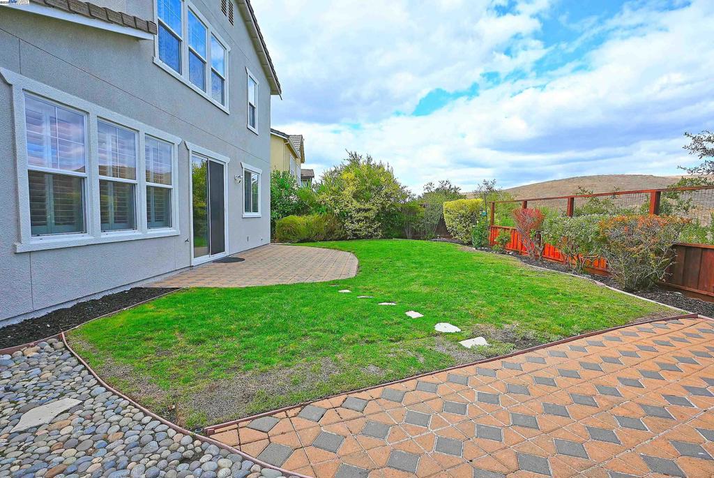 WINDEMERE - Residential