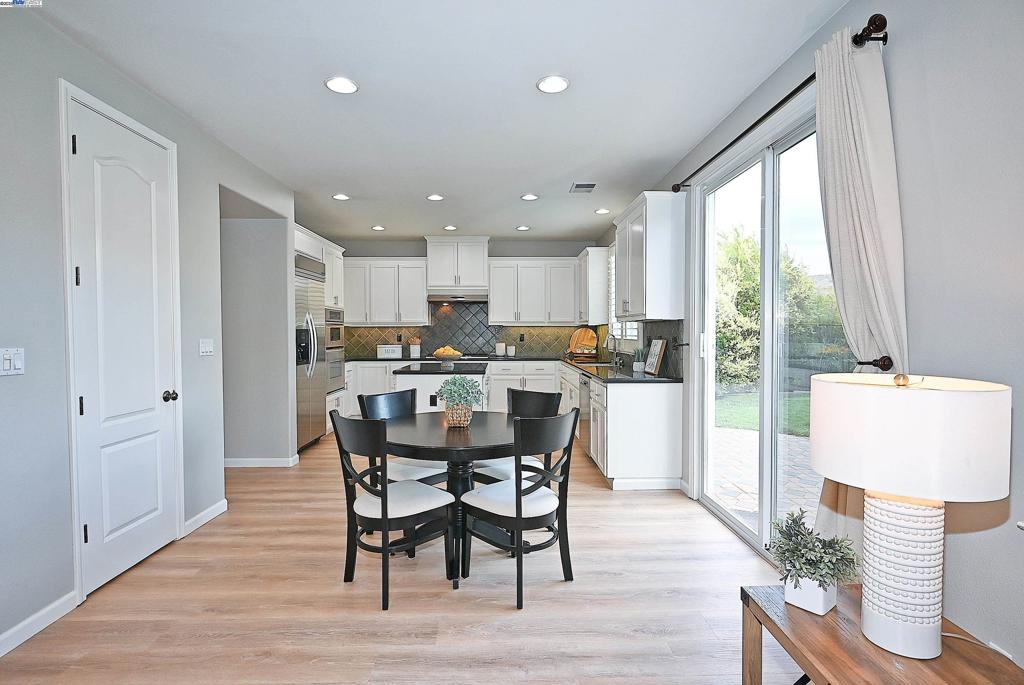 WINDEMERE - Residential