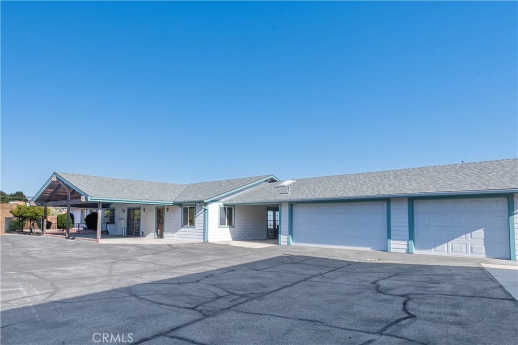 1140 Peachy Canyon Road
