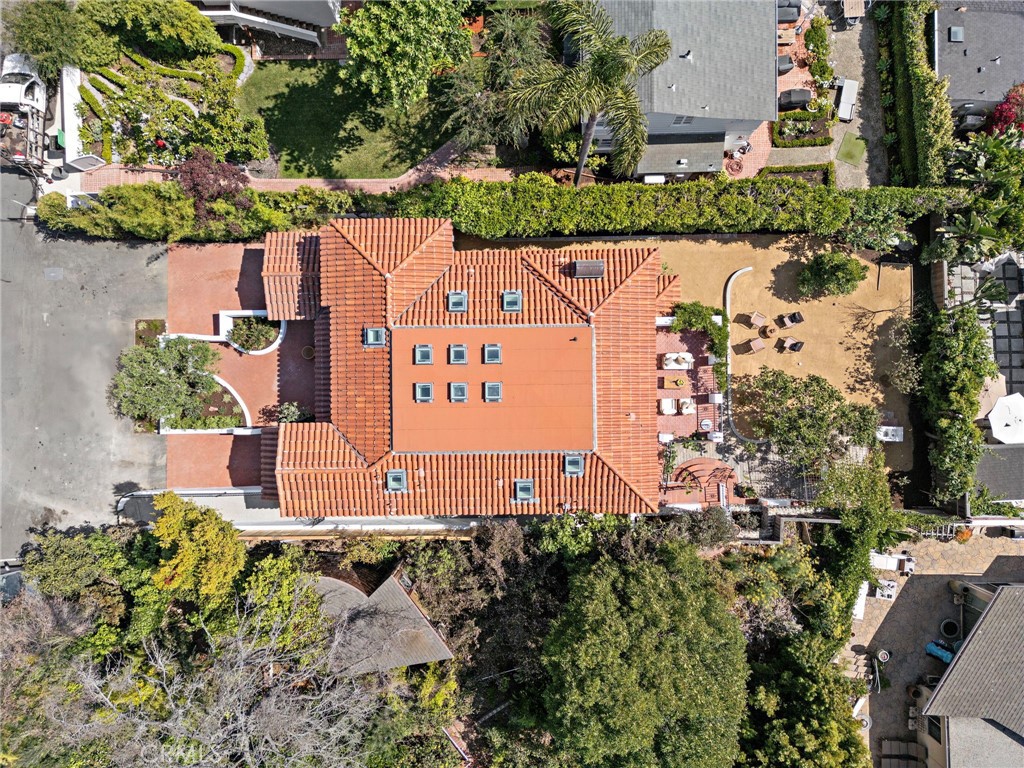 750 Manzanita Drive