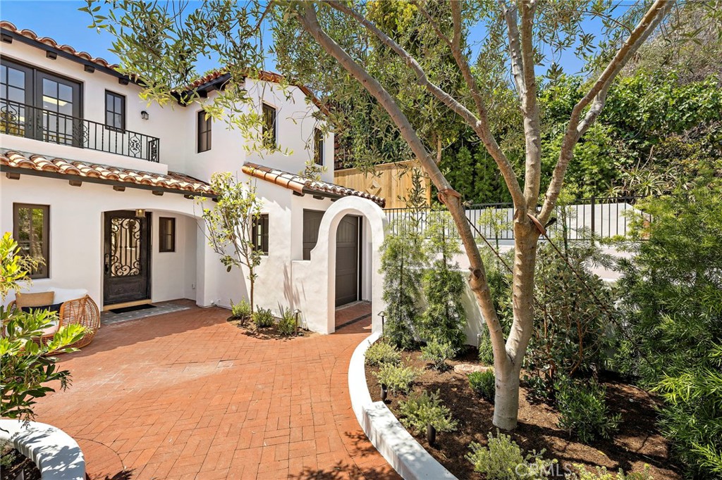 750 Manzanita Drive