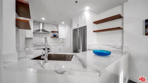 Photo of 10724 Wilshire Boulevard #809, Los Angeles, CA 90024 (MLS # 26799347)