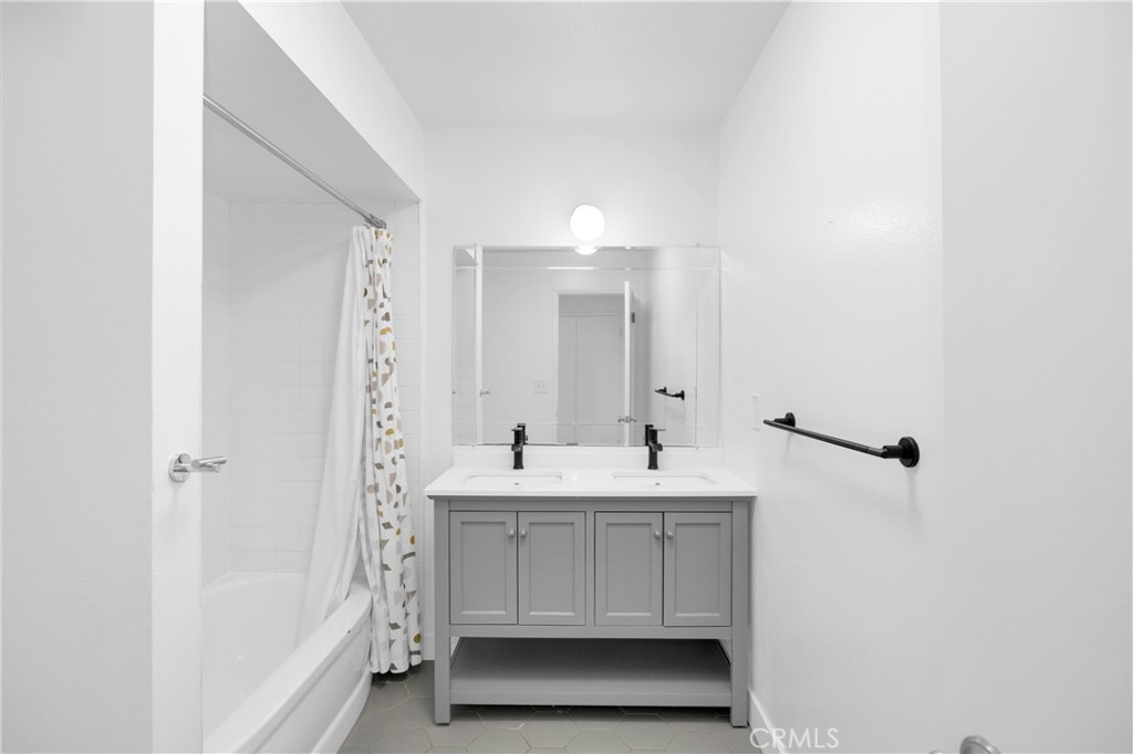 OTHR - Residential Lease