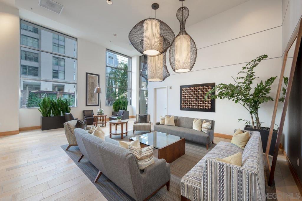 Downtown - Residential