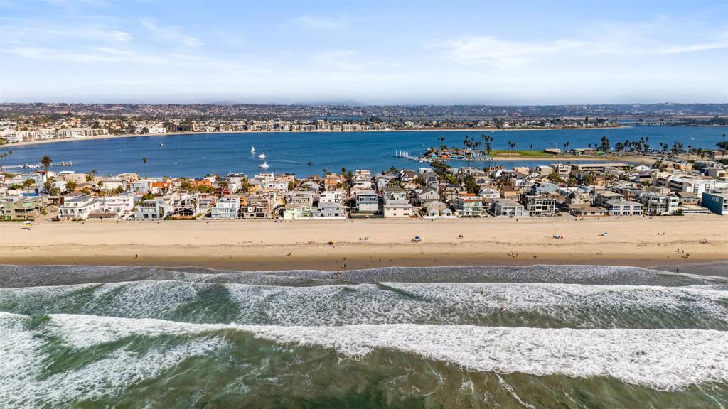 Mission Beach - Residential