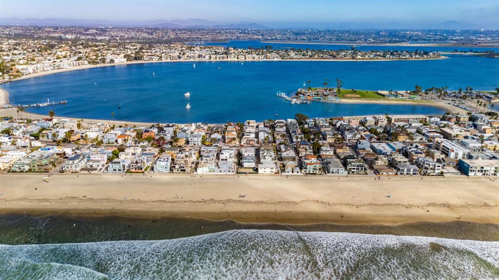 Mission Beach - Residential