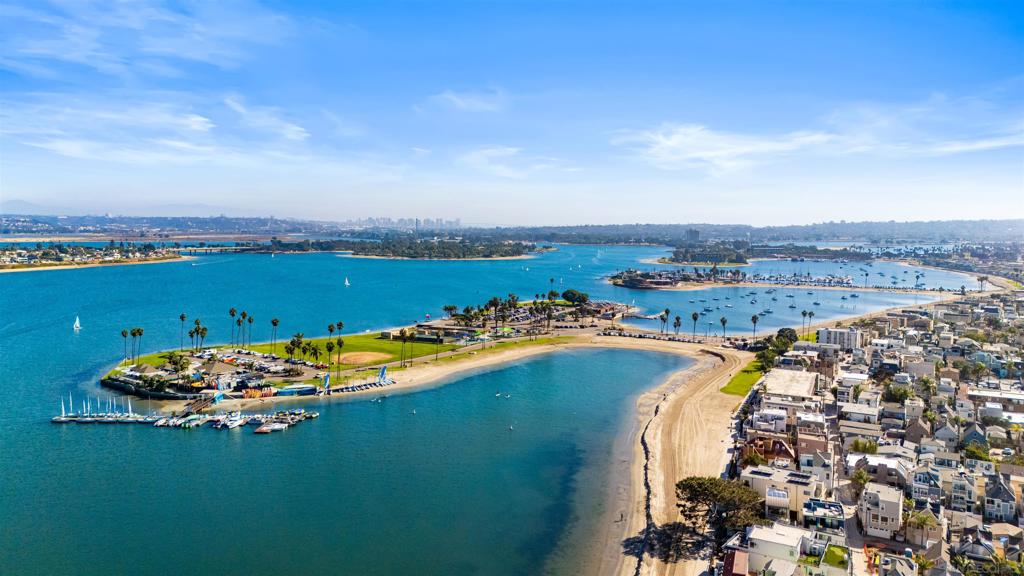 Mission Beach - Residential