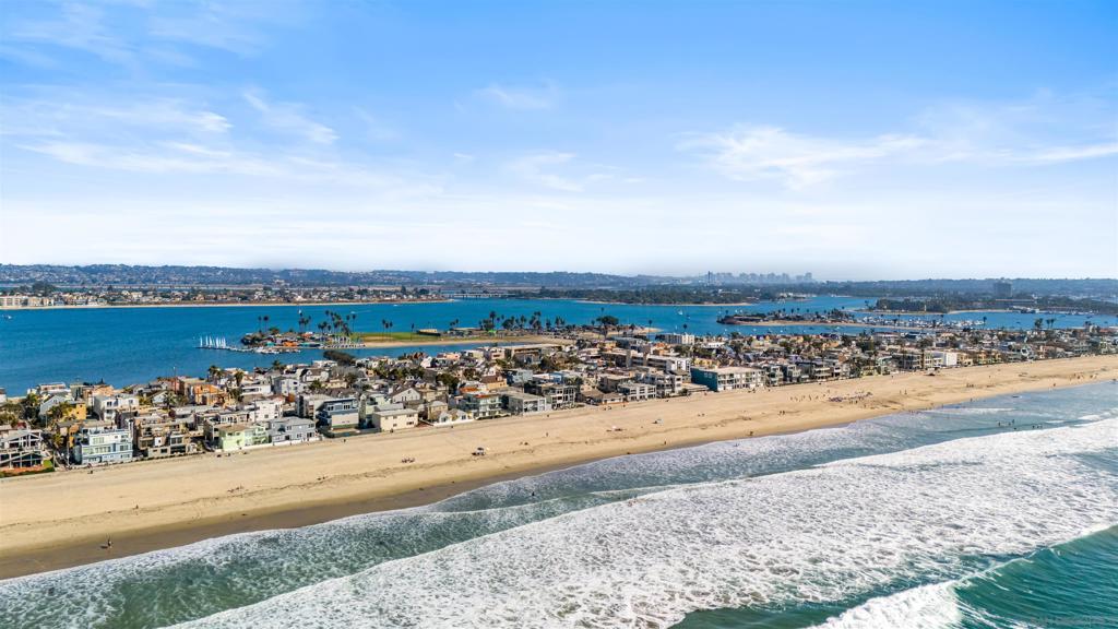 Mission Beach - Residential