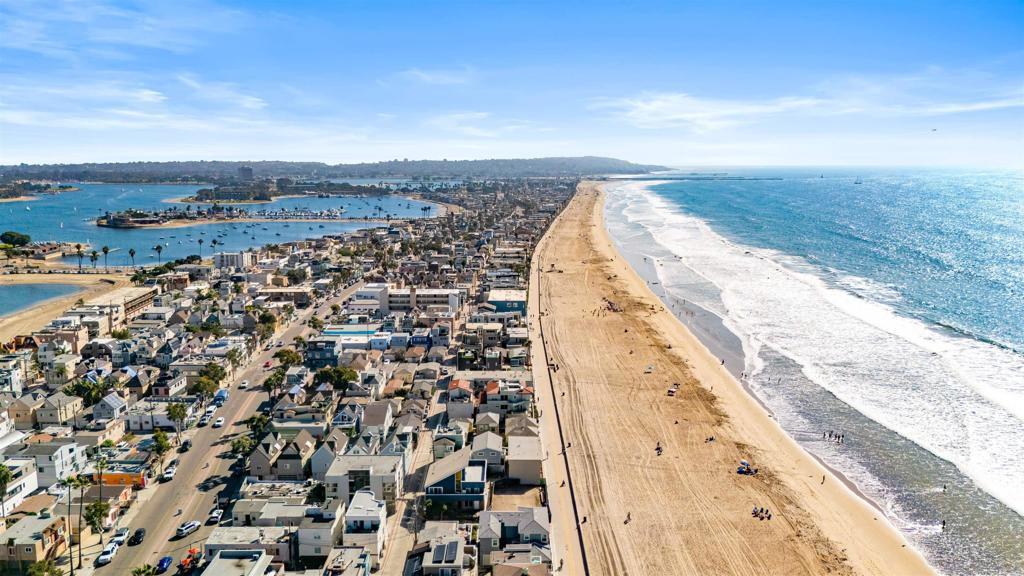 Mission Beach - Residential