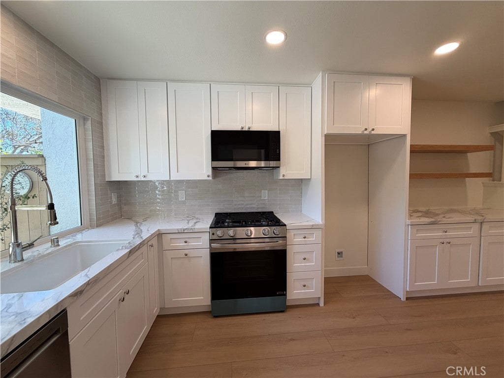 18 Clover Hill Lane 115