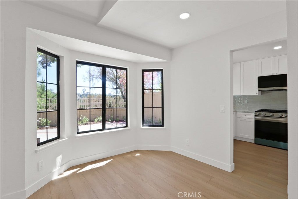 18 Clover Hill Lane 115, Laguna Hills CA 92653 - Photo 8