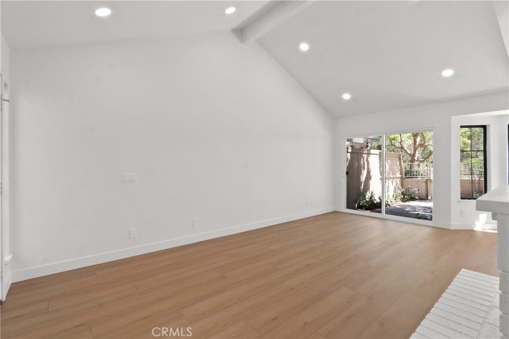18 Clover Hill Lane 115, Laguna Hills CA 92653 - Photo 6