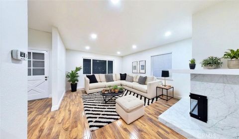 Photo of 2315 E Alden Ave, Anaheim, CA 92806 (MLS # PW26031137)