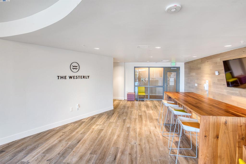 SUNSET - Residential