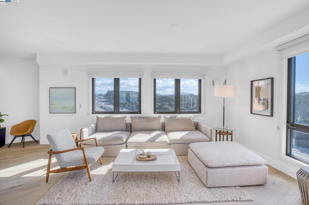 SUNSET - Residential