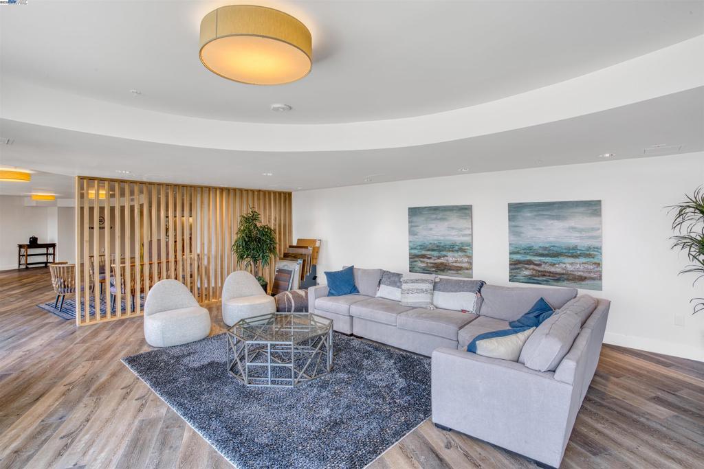 SUNSET - Residential