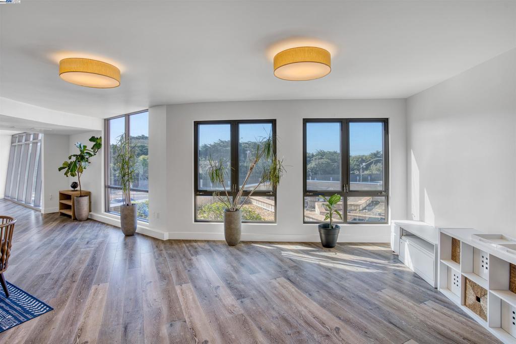 SUNSET - Residential