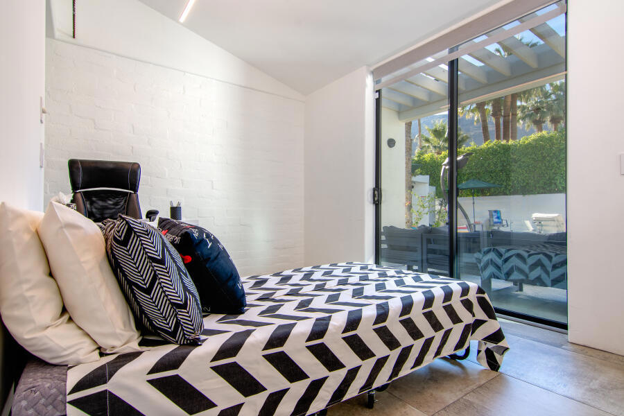 Old Las Palmas - Residential