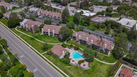 Tiny photo for 22 Seaview Dr S Dr, Rolling Hills Estates, CA 90274 (MLS # PTP2506917)