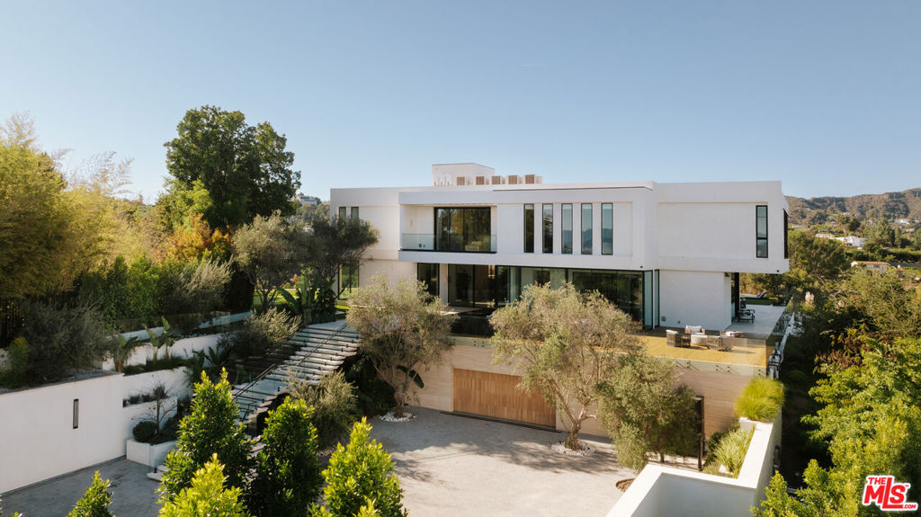 16187 Royal Oak Road