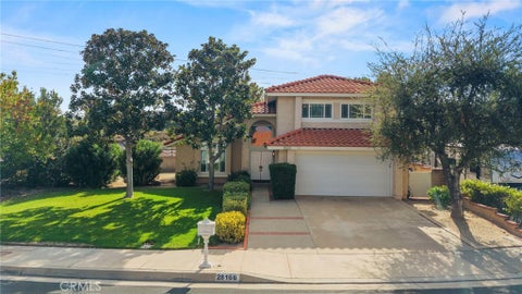 Photo of 28166 Ebb Court, Saugus, CA 91350 (MLS # SR26225481)