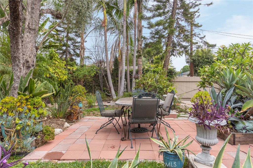 Bixby Knolls (BK) - Residential