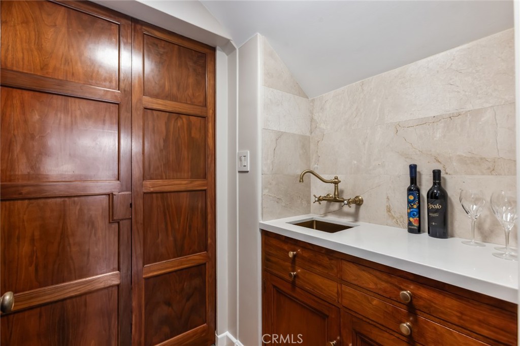 Bixby Knolls (BK) - Residential