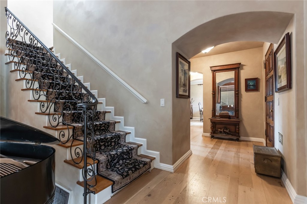 Bixby Knolls (BK) - Residential