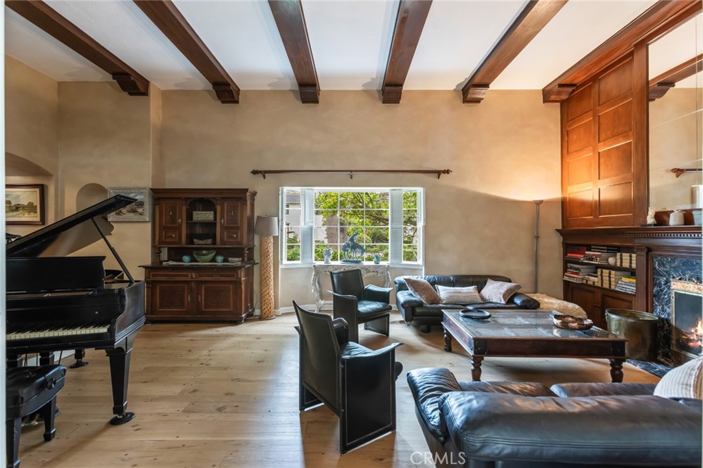 Bixby Knolls (BK) - Residential