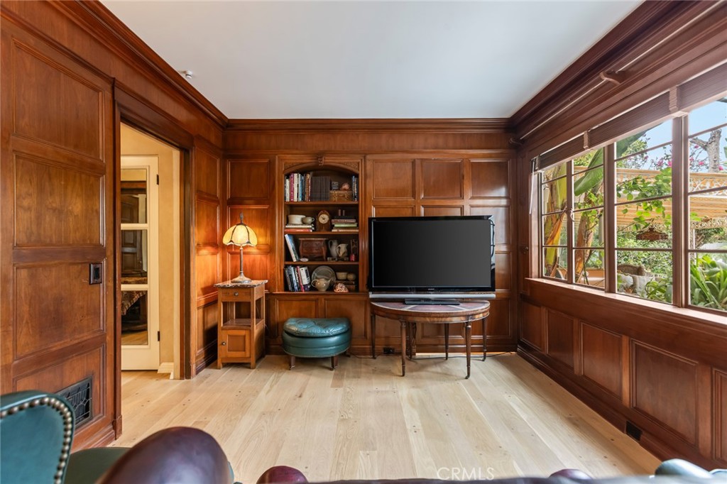 Bixby Knolls (BK) - Residential