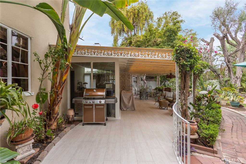 Bixby Knolls (BK) - Residential