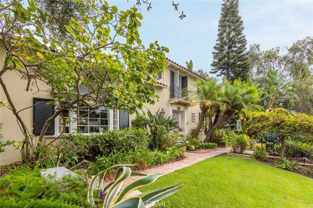 Bixby Knolls (BK) - Residential