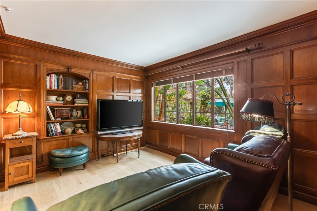 Bixby Knolls (BK) - Residential