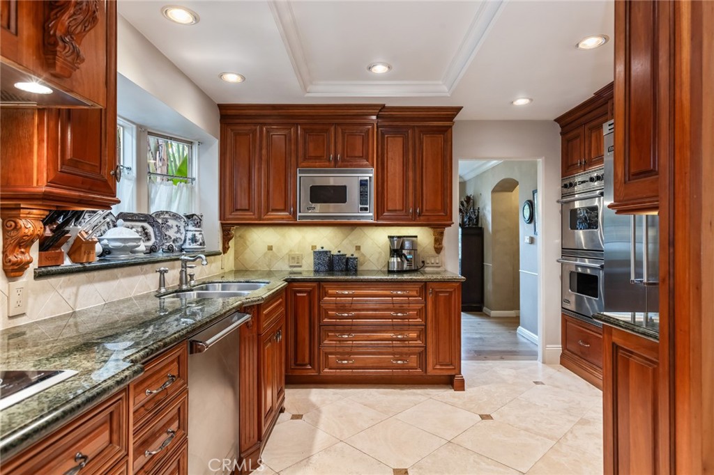 Bixby Knolls (BK) - Residential
