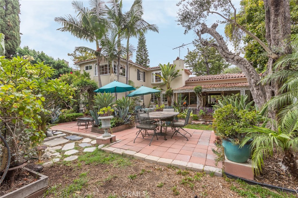 Bixby Knolls (BK) - Residential