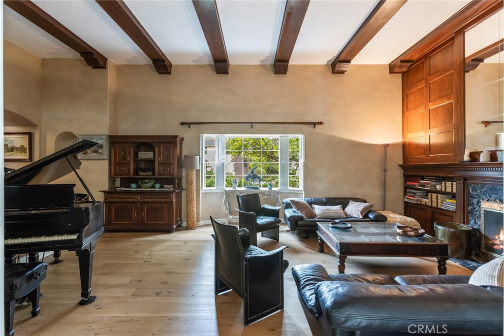 Bixby Knolls (BK) - Residential
