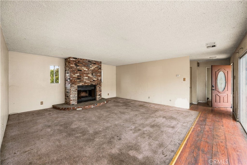 1405 S Center Avenue