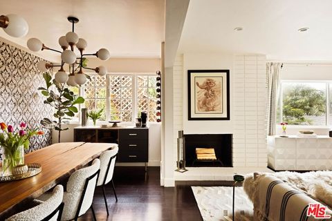 Photo of 8525 Ridpath Drive, Los Angeles, CA 90046 (MLS # 26834595)